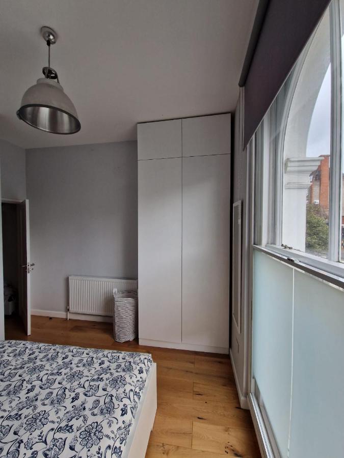 לונדון Garden Rooms 20 Min Walk From Camden Town & Kings Cross St Pancras מראה חיצוני תמונה