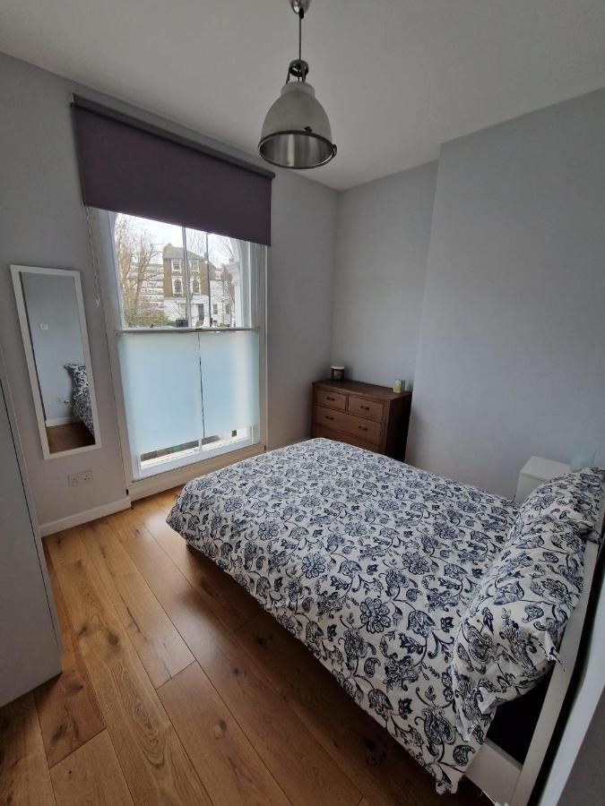 לונדון Garden Rooms 20 Min Walk From Camden Town & Kings Cross St Pancras מראה חיצוני תמונה